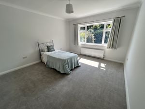 Photo 18- click for photo gallery